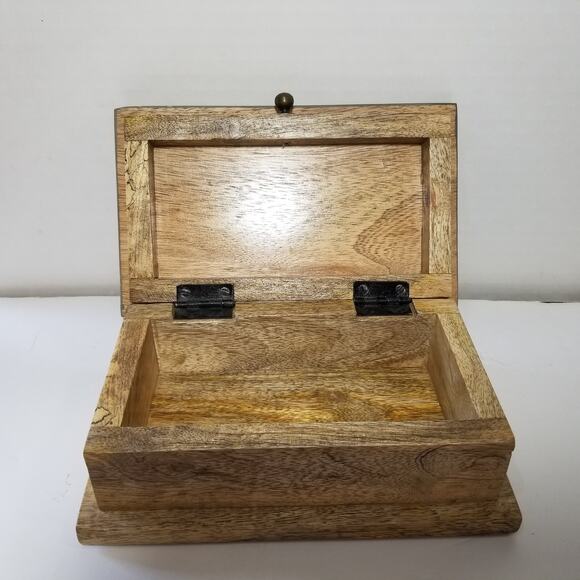 Small jewelry trinket wooden box 3.1469 - Picture 4 of 11